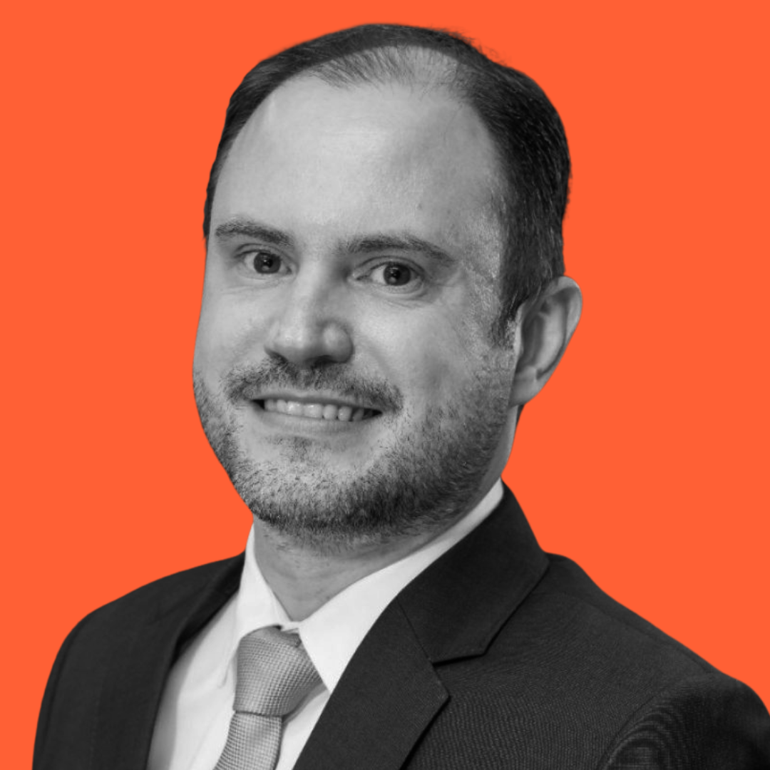 Prof. Esp.  Pedro Henrique Salom�o
