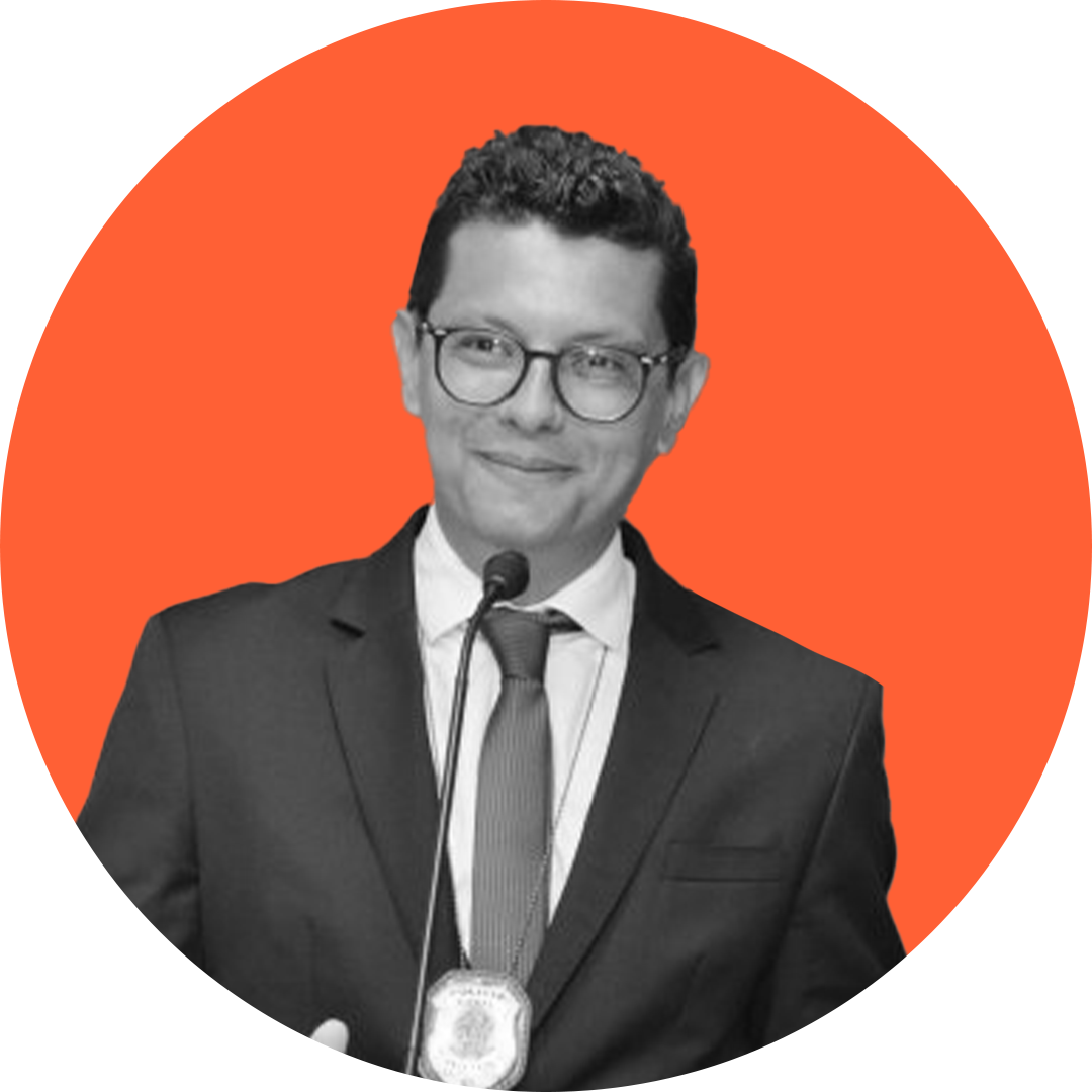 Prof. Esp. Rafael Faria Domingos