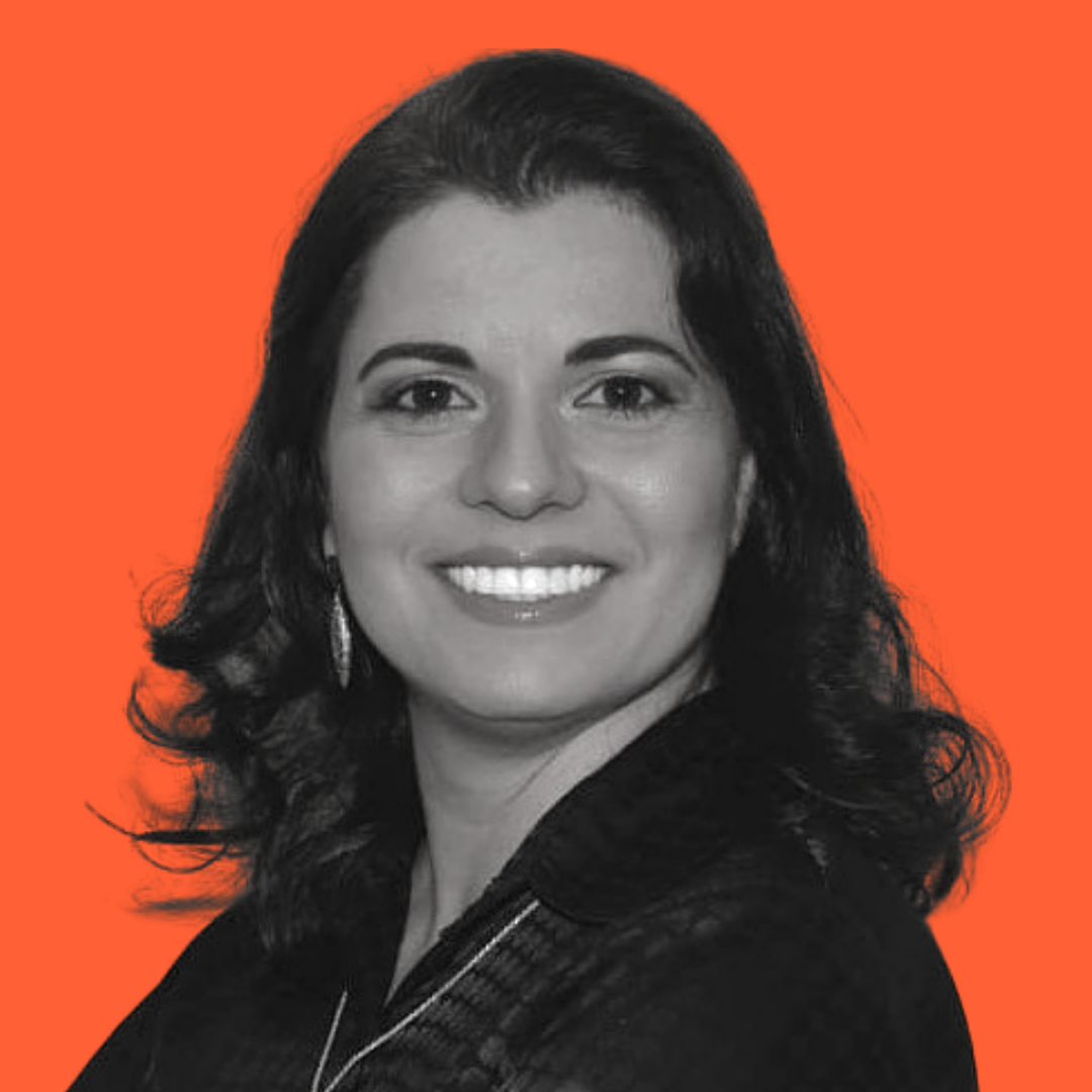 Prof. Esp. Camila Dalla Valle do Couto 